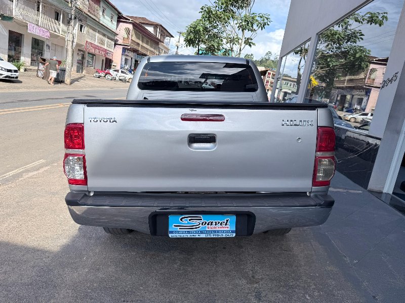 Toyota Hilux 3.0 Turbo Diesel 4x4 - Foto 6